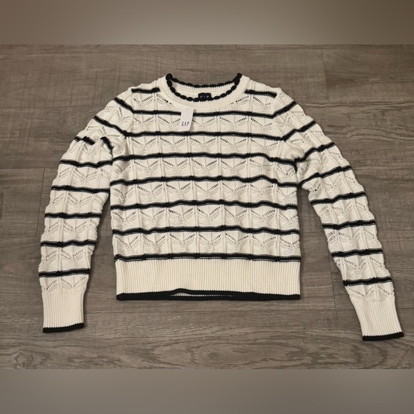 GAP Black and White Crew Neck Sweater with Nautical Stripes Size XS - Picture 1 of 7